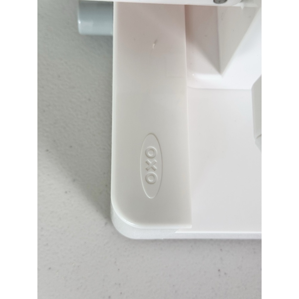OXO Good Grips 3-Blade Tabletop Spiralizer with StrongHold Suction NEW - Picture 9 of 9